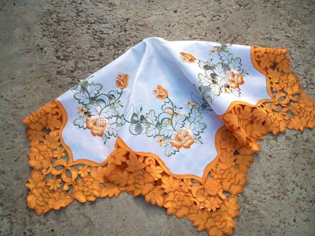 Broderie 43