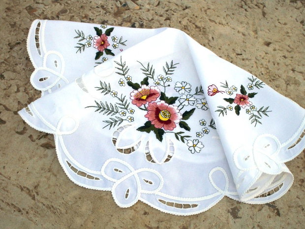 Broderie 45