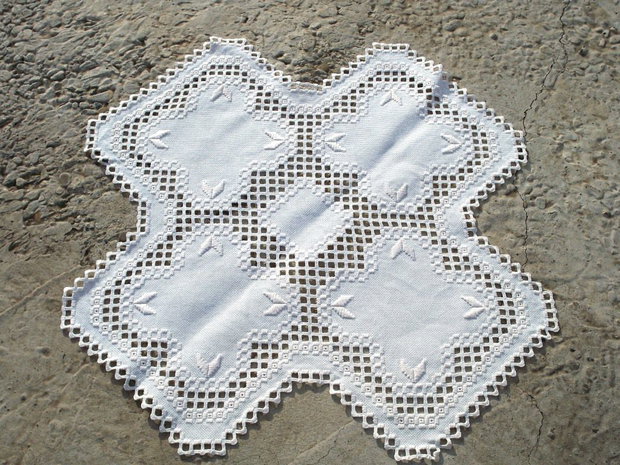 Broderie 46