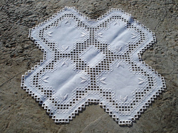 Broderie 46