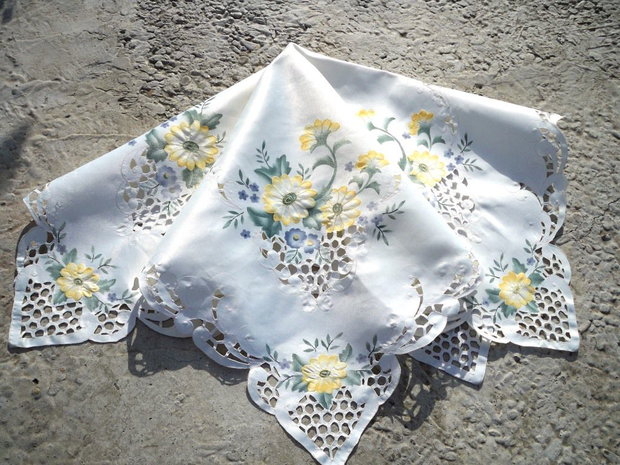 Broderie 47