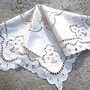 Broderie 48