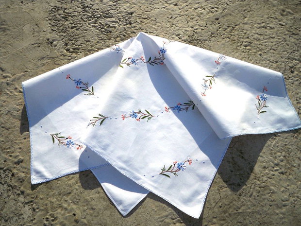 Broderie 49