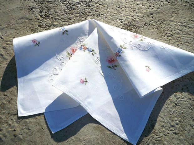 Broderie 52