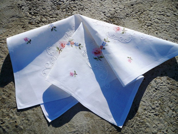 Broderie 52