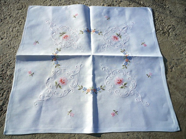 Broderie 52