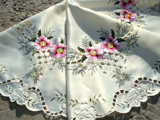 Broderie 55