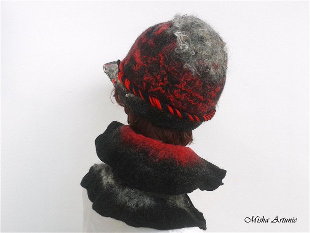 Guler impaslit - Black & Red - rezervat
