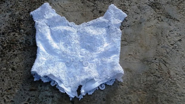 Corset brodat