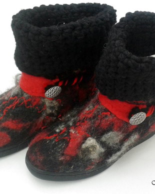 Ghete de toamna/ primavara impaslite si crosetate - Black&Red - rezervat