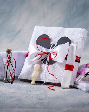 Trusou botez Mickey Mouse, Set biserica Mickey Mouse, Set preot Mickey Mouse