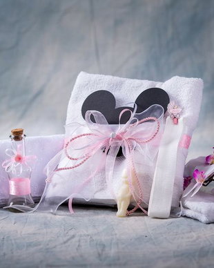 Trusou botez Minnie Mouse, Set biserica Minnie Mouse, Set preot Minnie Mouse