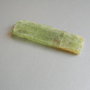Specimen Kyanit verde brut
