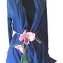 Cardigan asimetric cu flori de lana impaslite