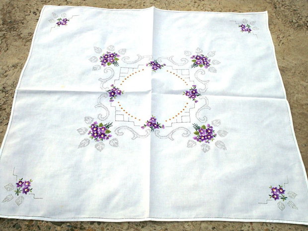 Broderie 60