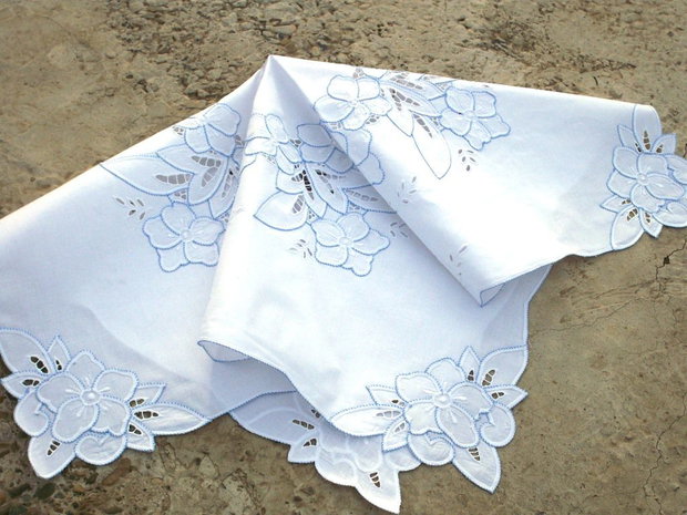Broderie 63
