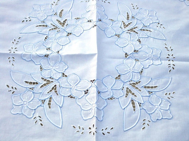 Broderie 63