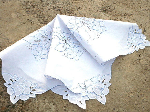 Broderie 63