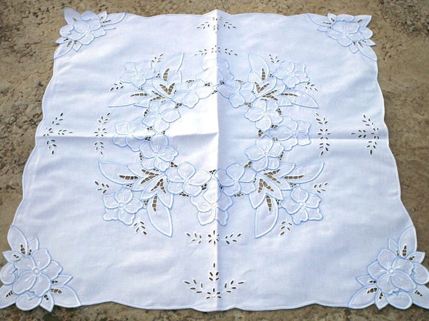 Broderie 63