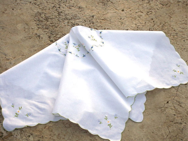 Broderie 64