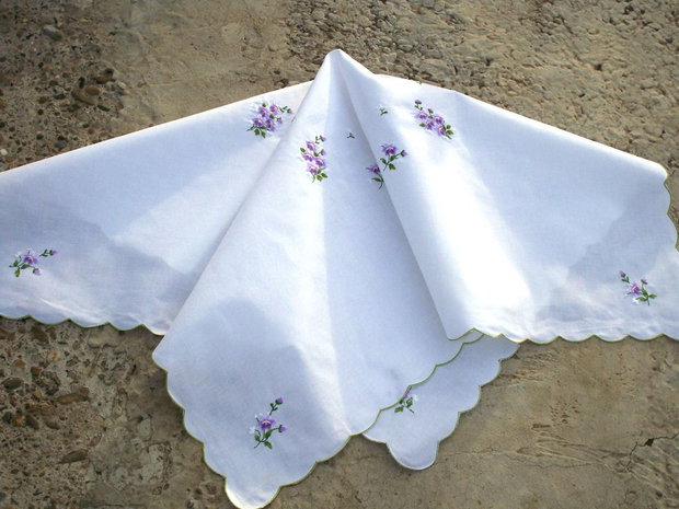 Broderie 66