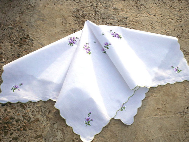 Broderie 66