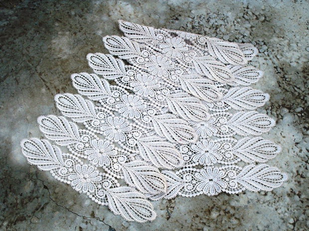 Dantela 104