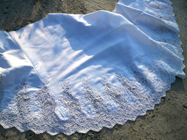 Dantela 106
