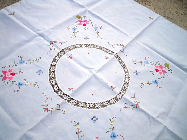 Broderie 71