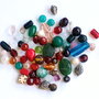 Mix margele - 68 buc - sticla, metal, agat, jad, portelan,  etc  D23