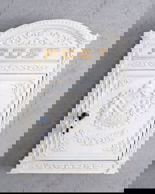 CUTIE POSTALA ALBA DE PERETE DIN METAL