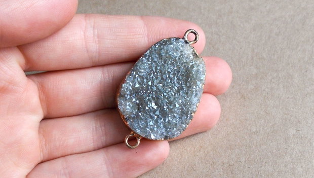 Agata druzy cu margini electroplacate aur