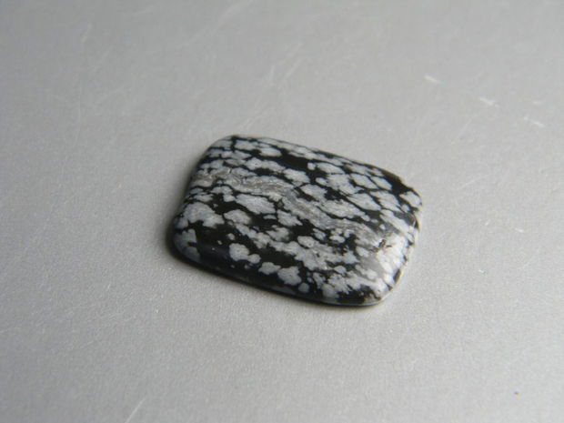 Caboson Snowflake Obsidian