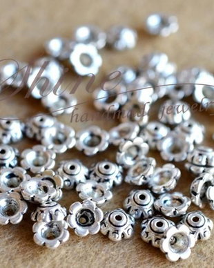Capac argintiu antic, 7x3mm
