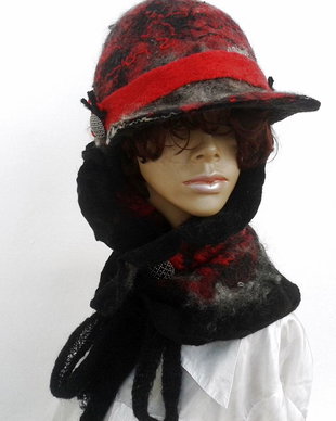 VANDUT -Sapca impaslita - Black& Red