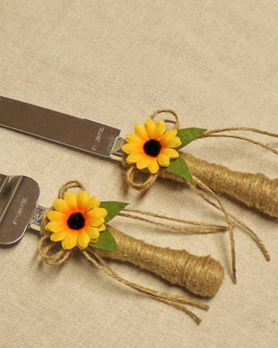 Cutit si paleta tort floarea soarelui, Set pentru tort floarea soarelui, Set nunta cutit si paleta rustic iuta