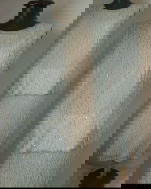 COSTUM MATASE NATURALA BRODERIE MANUALA