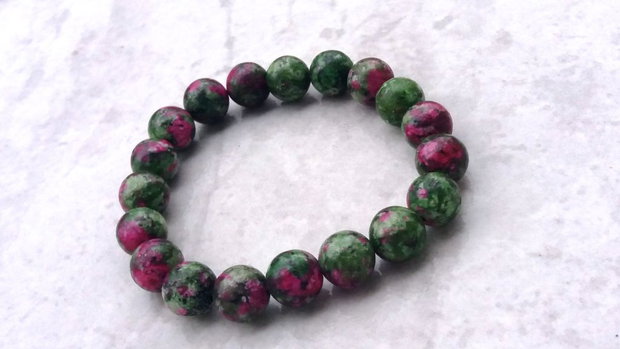 Bratara ruby zoisite
