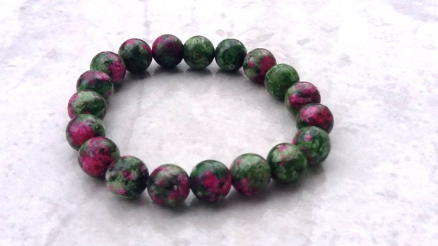 Bratara ruby zoisite