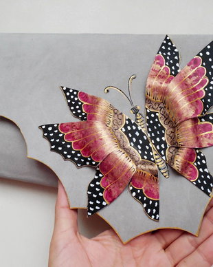poseta plic handmade unicat din piele - Fall Butterfly