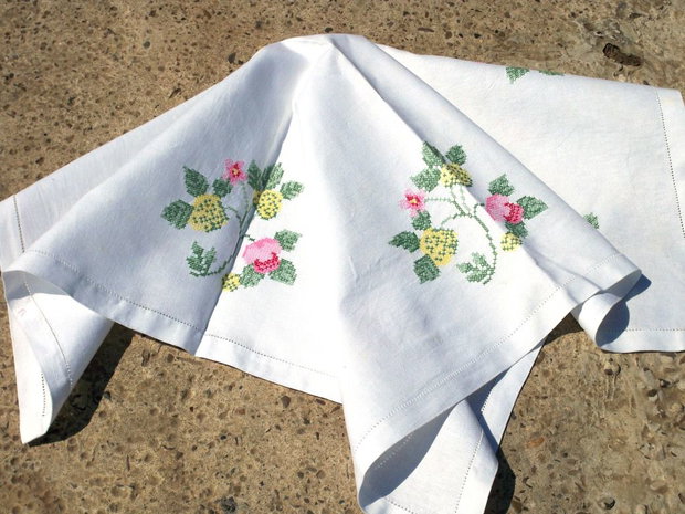 Broderie 1-7
