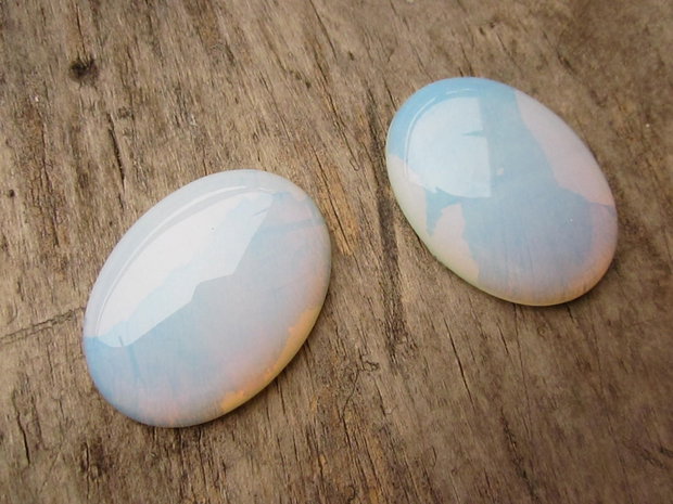 Cabochon opalit, 40x30 mm