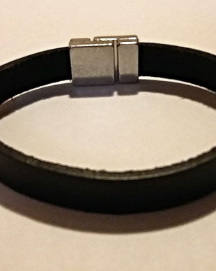 Bratara piele neagra for HIM cu inchizatoare magnetica
