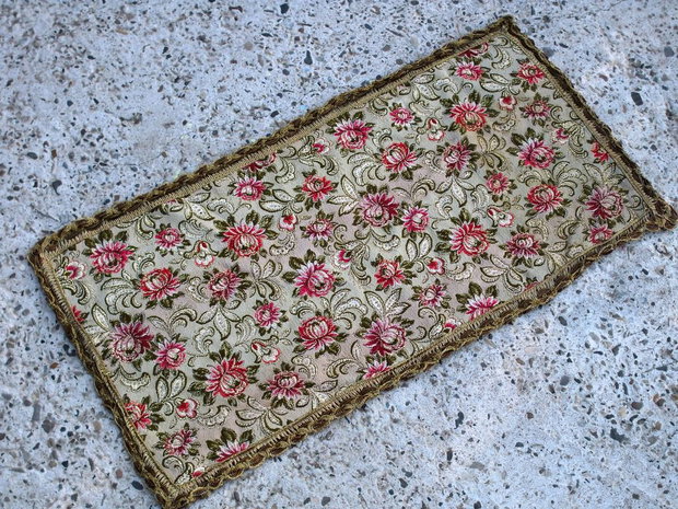 Accesoriu stil vintage