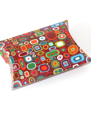 Cutiuta pillow