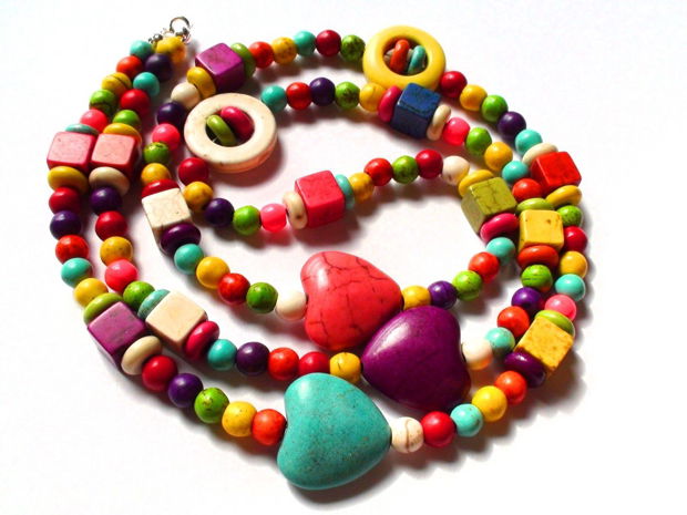 Bratara / Colier din Howlite colorat inima  CO190 - bratara multicolora, colier vesel colorat, bratara boho, colier boho, colier lung