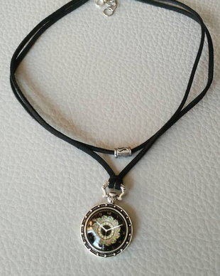 Choker – colierul anului