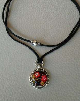 Choker – colierul anului