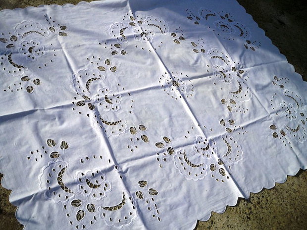 Broderie 1-17