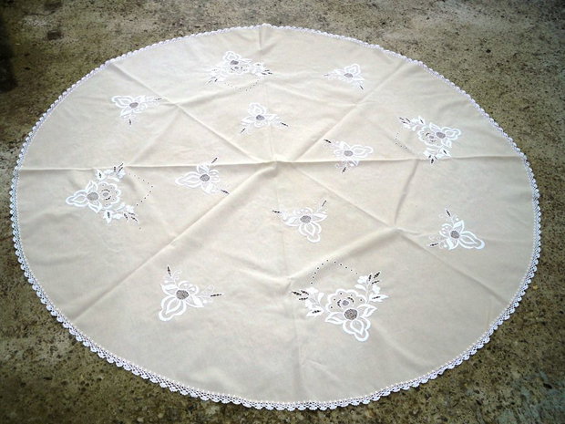Broderie 1-18